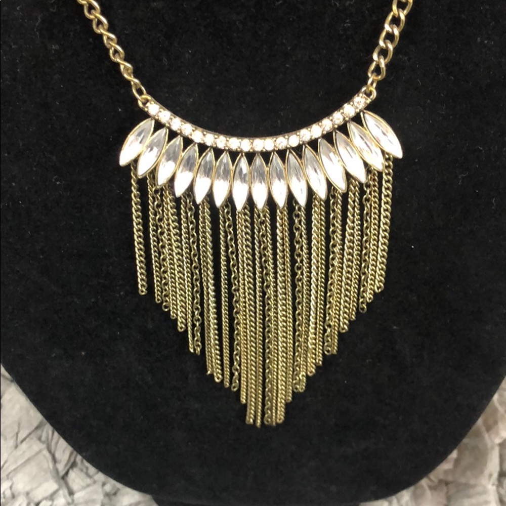 Gorgeous sweater necklace - Picture 2 of 3